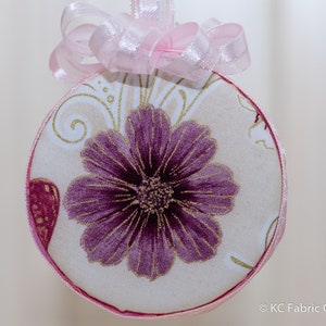 Quilted Flower Ornament - no sew quilted 3&quot; half ball ornament, fabric ornament