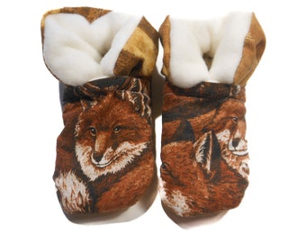 Red Fox Baby Booties (One Size Fits Most 0-18 Months)