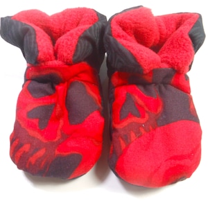 Red Skull Baby Booties (fits most 0-18 months)