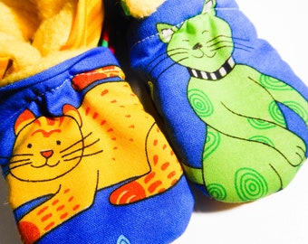 Cat Lovers Baby Booties (One Size Fits Most 0 - 18 Months)