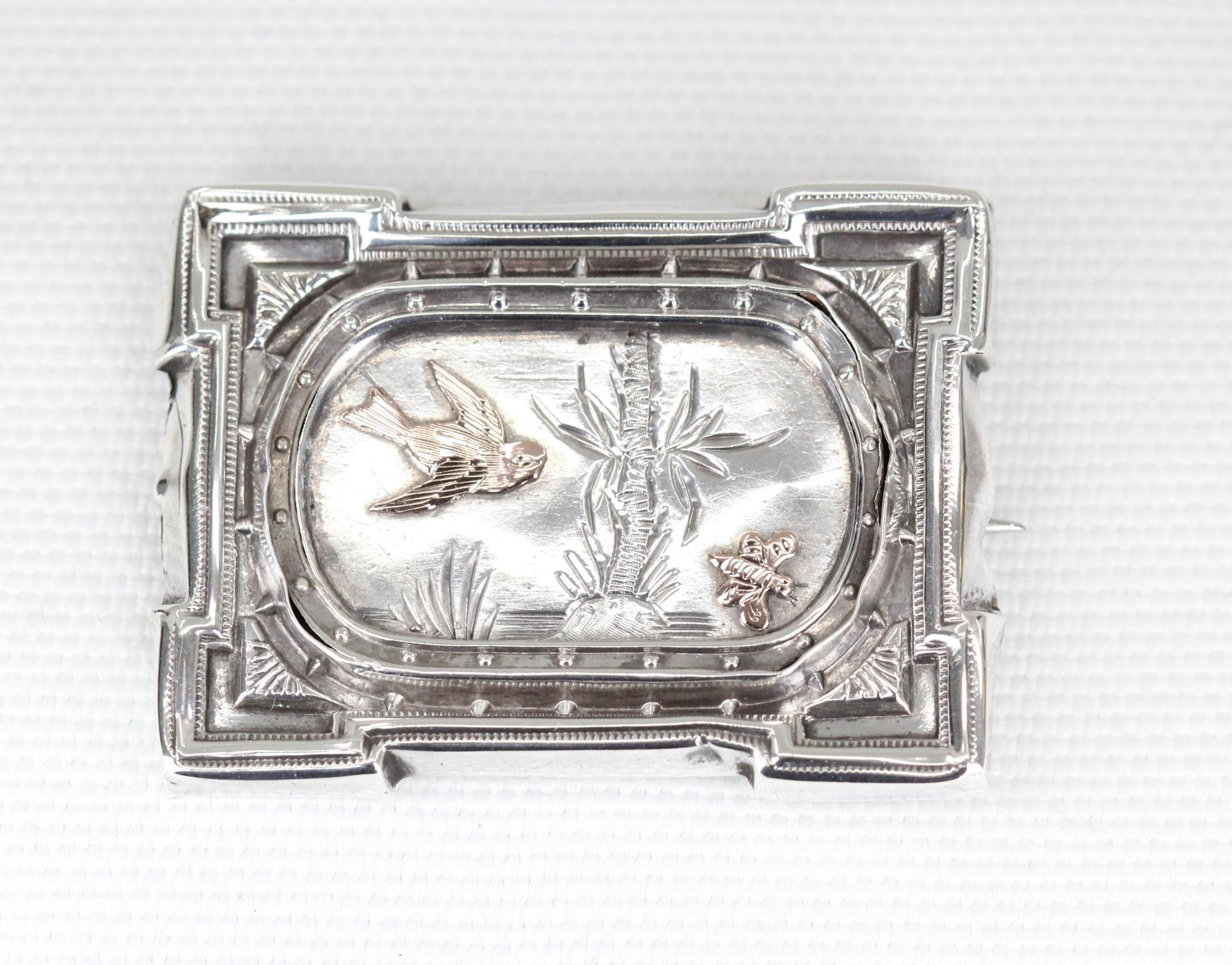 アンティーク スターリング シルバーと金のブローチ - 1900 年頃