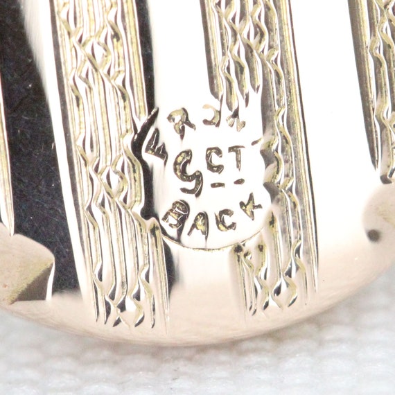 Antique 9ct Gold Front & Back Engraved Oval Locke… - image 3