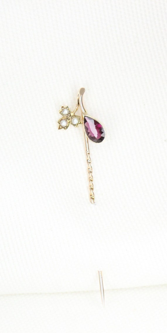 Antique 9ct Gold Garnet and Seed Pearl Stickpin - 