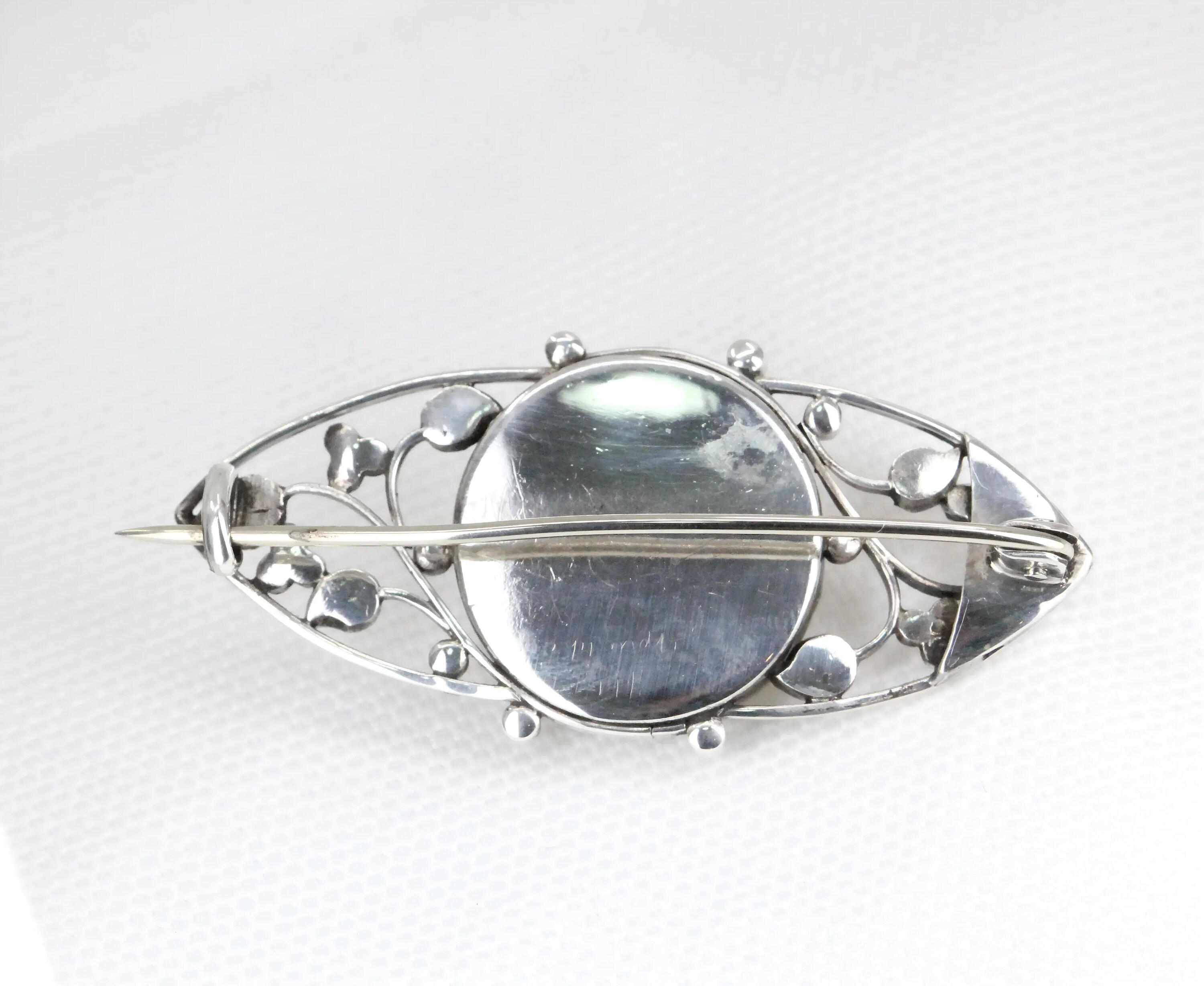 Petite Broche Argent Massif & Nacre - Style Victorian Antique
