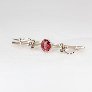 Antique 9ct Yellow Gold Red Paste and Seed Pearl Decorative Brooch -  Circa: 1900