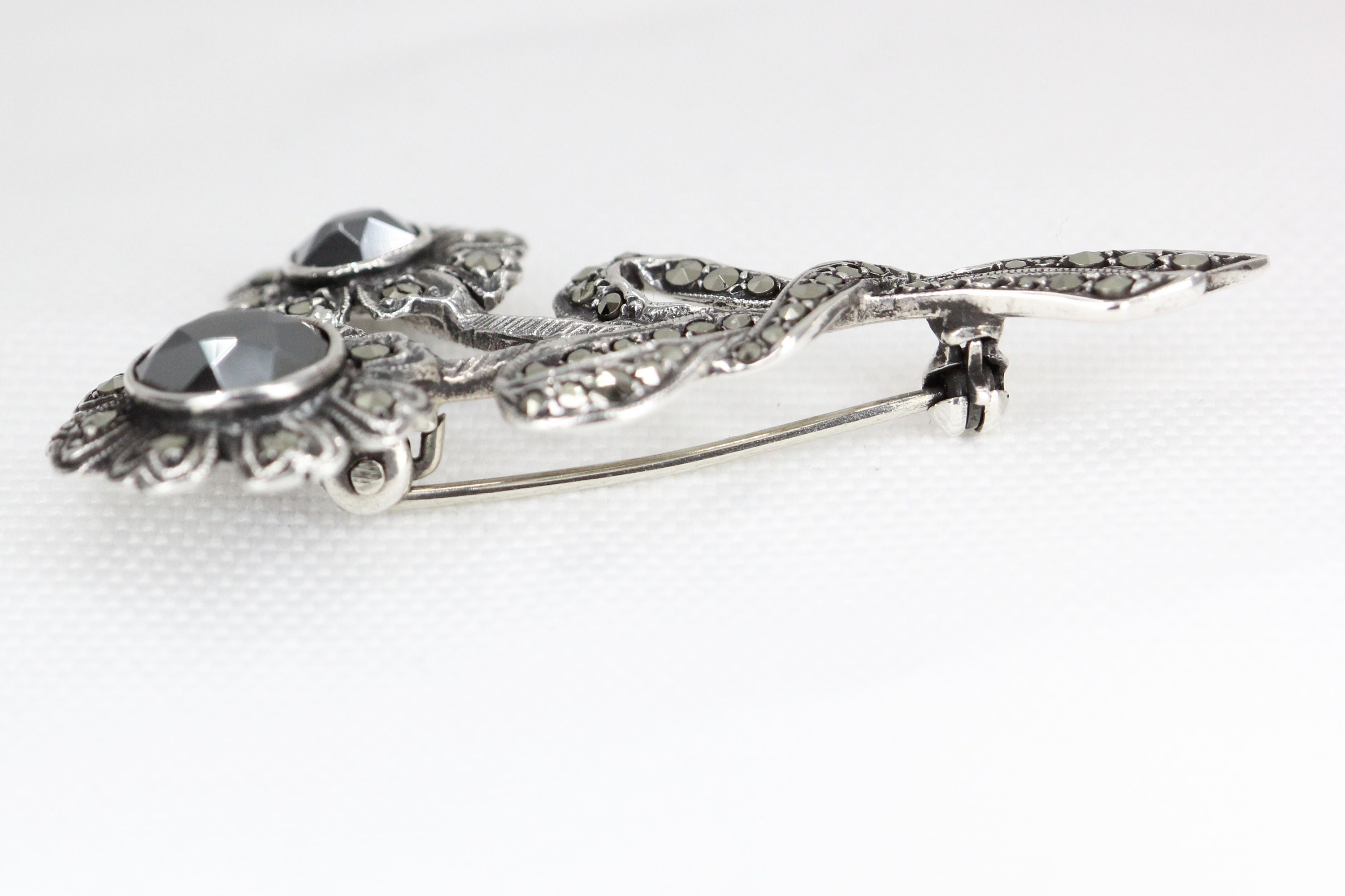 値下げ vintage ブローチ シルバー&ヘマタイト 2392｜アクセサリー 