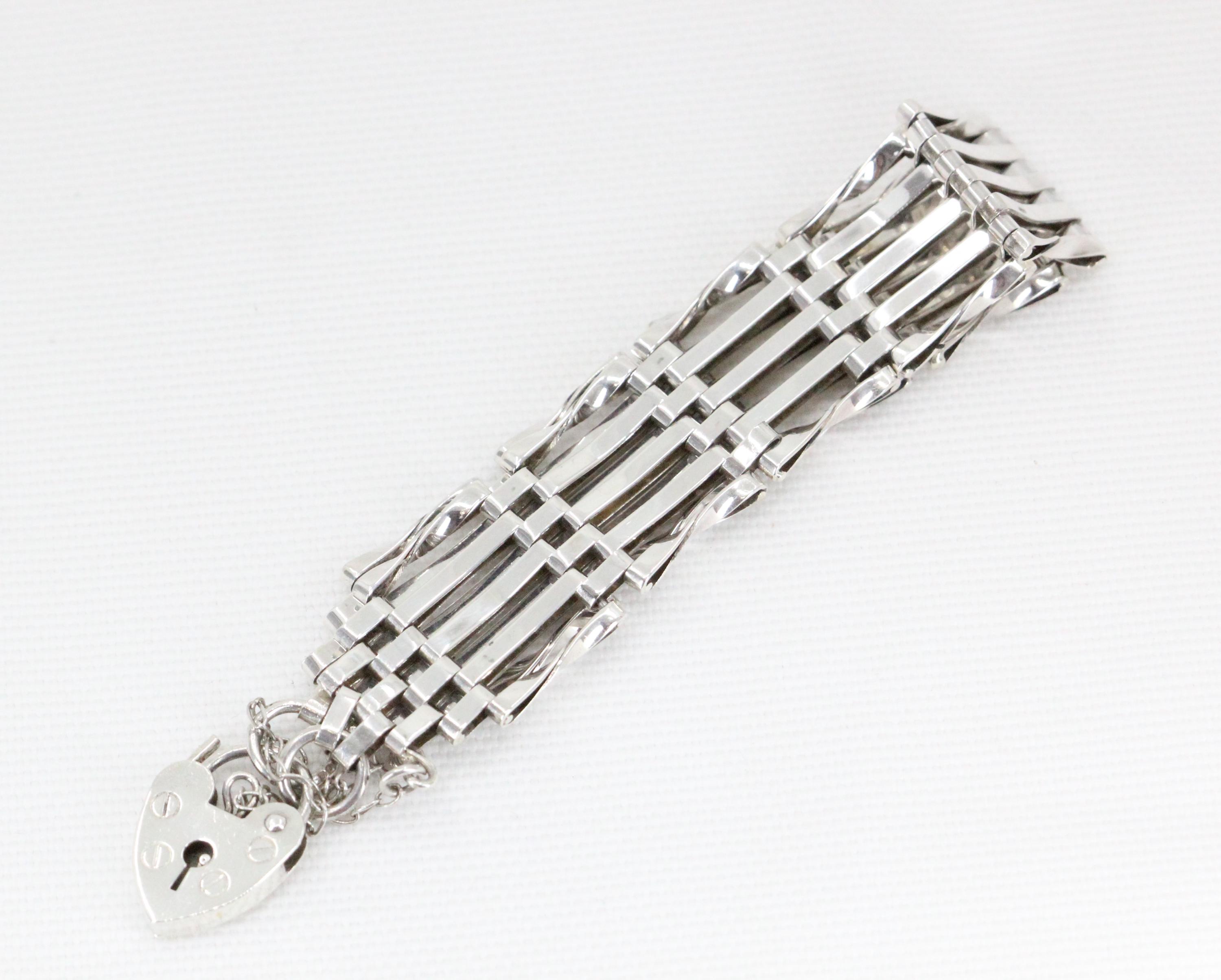 Vintage Sterling Silver Wide Gate Link Padlock Bracelet