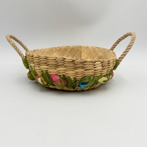 Vintage Basket with Flower Buds - Small Woven Straw Round Basket - 1970&#39;s