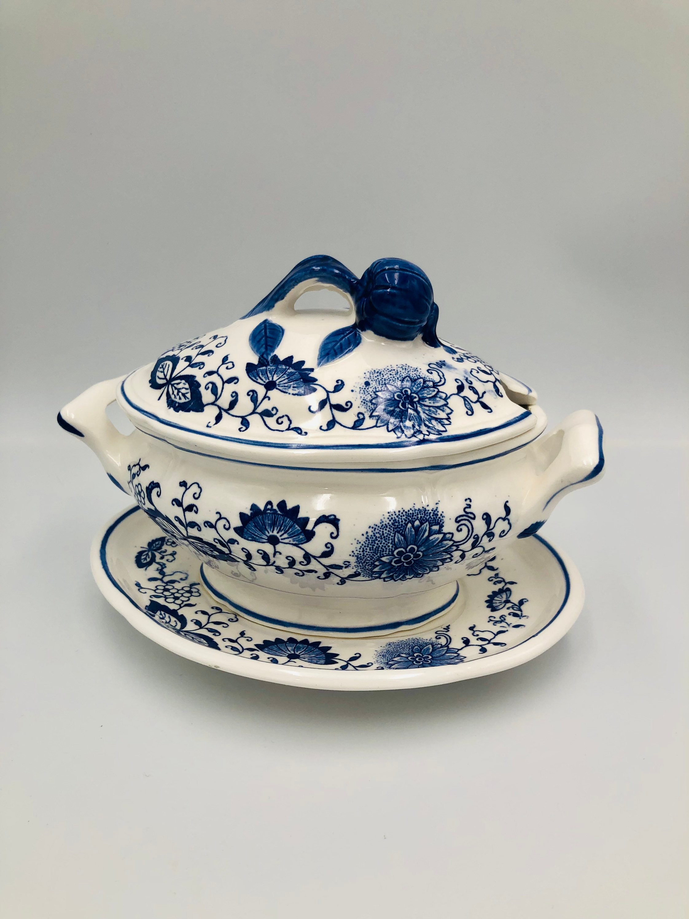 Vintage Choice of Arnart Blue Onion Pieces Spice Jars With