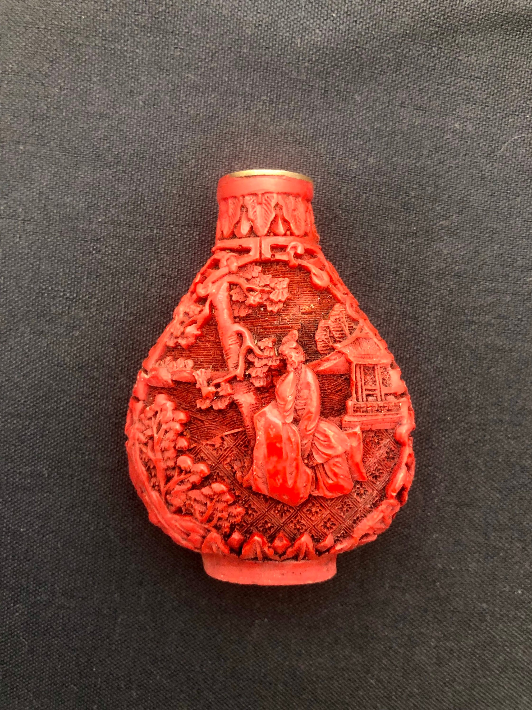 ANTIQUE CHINESE DIP RED -CHERRY BAKELITE AMBER SNUFF BOTTLE WITH CARVED  BUDDHA