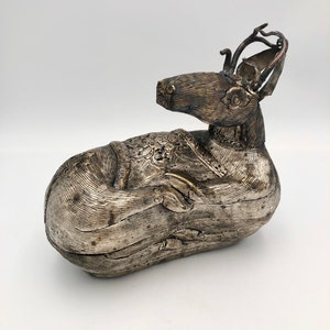 Vintage Cambodian Silver Plate Deer Stag Betel Nut Box - Very Detailed - Lift off Lid