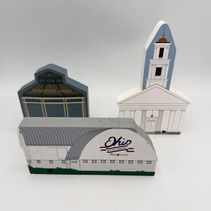 Vintage Choice of Village Wooden Buildings - Cats Meow Collectibles - 1993-2001
