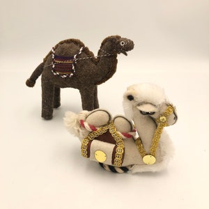 Vintage Pair of Camels Turkmenistan Souvenirs Cloth Bodies Over Rigid Frames
