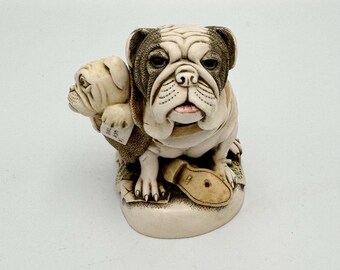 Figura de BULLDOG vintage - Figura de Dead Ringer de Harmony Kingdom - Compartimento oculto - Cartero, Cartero, Némesis