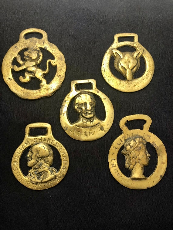 Vintage Choice of Brass Bridle Harness Horse Medallions Lion Wolf Queen  Elizabeth William Shakespeare Abraham Lincoln -  Canada