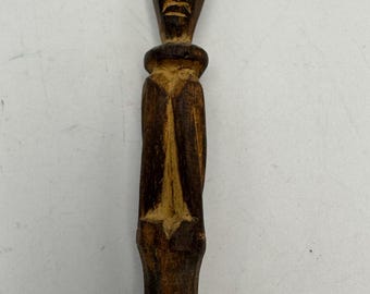 Vintage, handgeschnitzter Haarstab aus Holz, 35,5 cm, volkstümliche Haarnadel mit geschnitztem Gesicht, rustikales Holzaccessoire