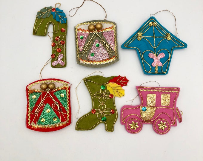 Vintage Set of 6 Felt & Sequin Christmas Ornaments Beautiful