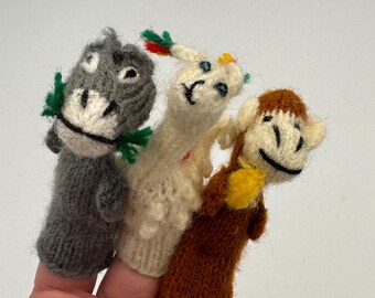 Juego vintage de 3 marionetas de dedo de animales tejidas a mano: burro, llama y mono.