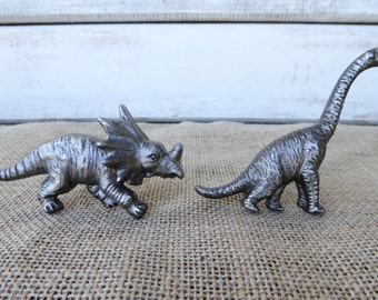 Pewter DINOSAUR Triceratops Or Brontosaurus Metal KNOB - Drawer Pull Nickel - Cabinet - Animal Childrens Room Mancave Prehistoric Decor