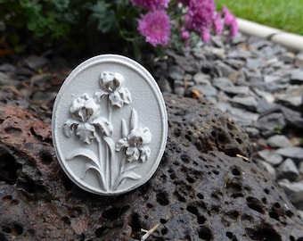 Rustic Distressed Creamy White IRIS FLOWER Oval Knob Drawer Pull Iris Floral Romantic Country Nature She Shed