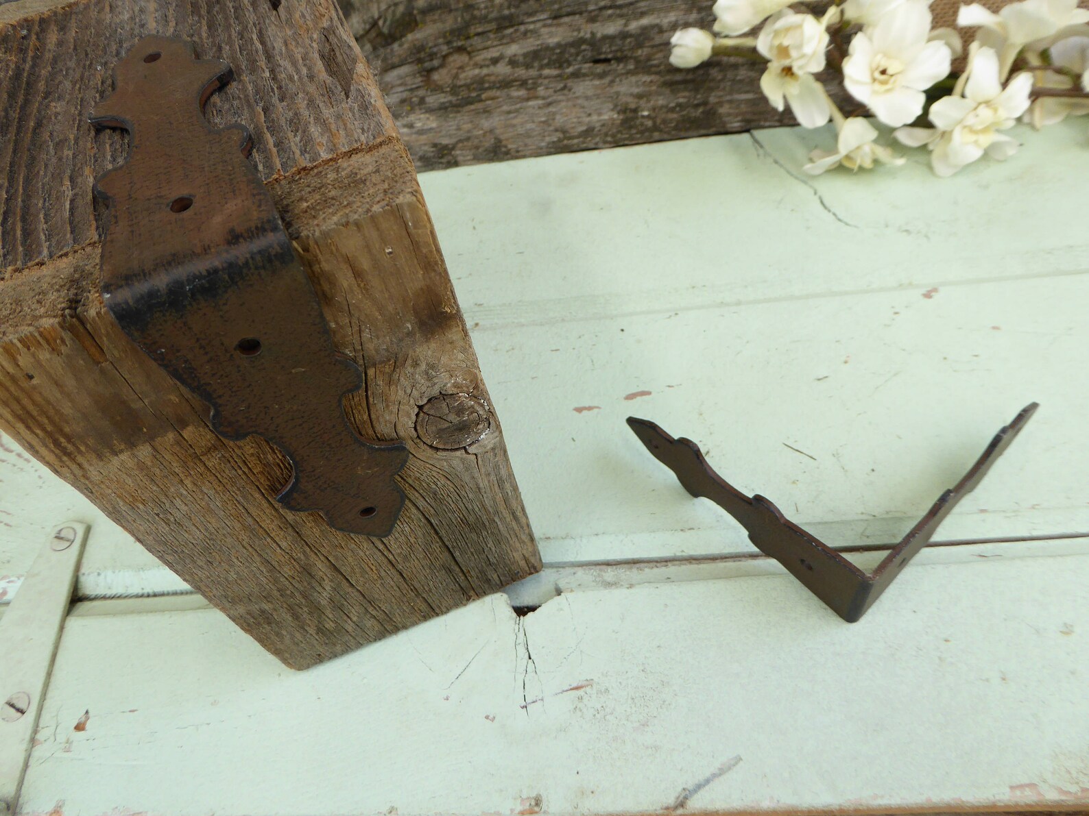 Rustic Decorative Corner Brace 90 Degree Trunk Strap DIY Project Supply