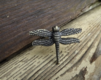 Rustic Antique Bronze DRAGONFLY Knob - Metal Drawer Pull - Cabinet - Cast Iron ~ Nature Outdoors Insects  Home Decor