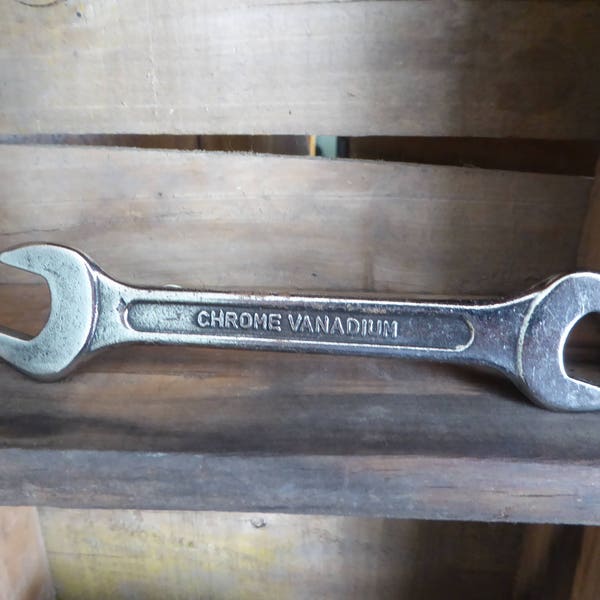 Wrench Tool Metal HANDLE Drawer Pull ~ Man Cave Garage Decor ~ Steampunk Industrial Urban Mechanic