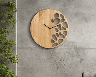 KLETKA Horloge murale en chêne 12 pouces, 30 cm, décoration murale à topologie optimisée, sculpture artisanale, design géométrique futuriste, fabriquée à la main