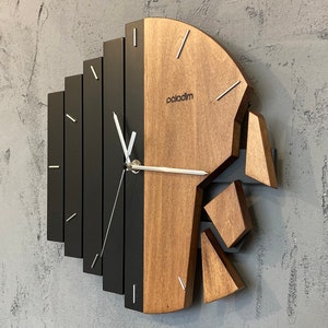 Shattered Broken Wall Clock, Wooden Wall Clock, Home Gift Clock, Unusual Component Clock, Wood Clock, Abstract Style, Industrial Decor image 3