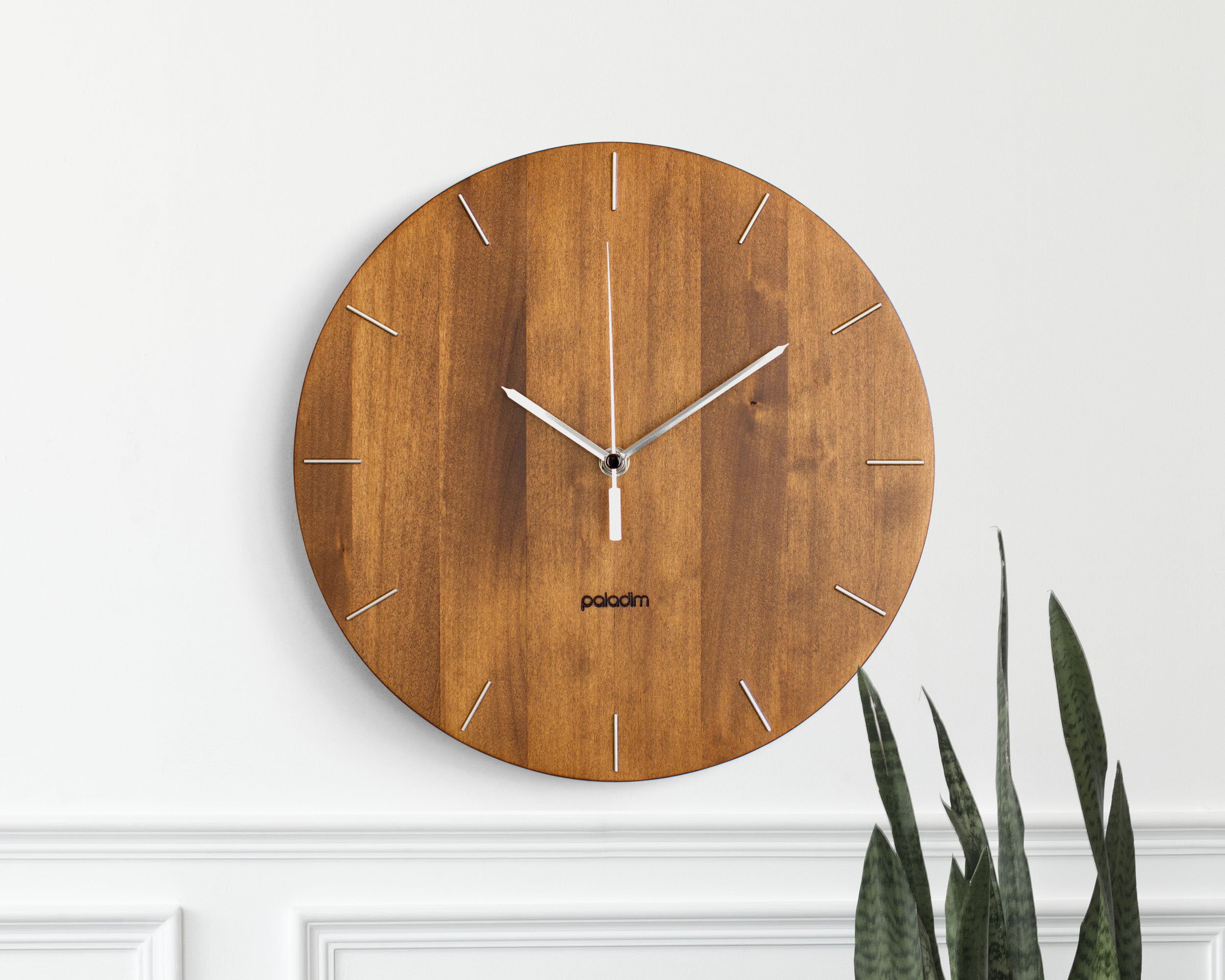 Horloge murale ronde en bois de 30 cm 12 po. L OVALE Decoration de maison et de bureau de style industriel moderne contemporain cadeau de pendaison de cremaillere Etsy Canada