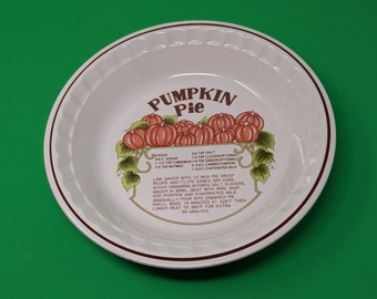 Vintage Pumpkin Pie Plate - Hankook Vintage Baking Dish