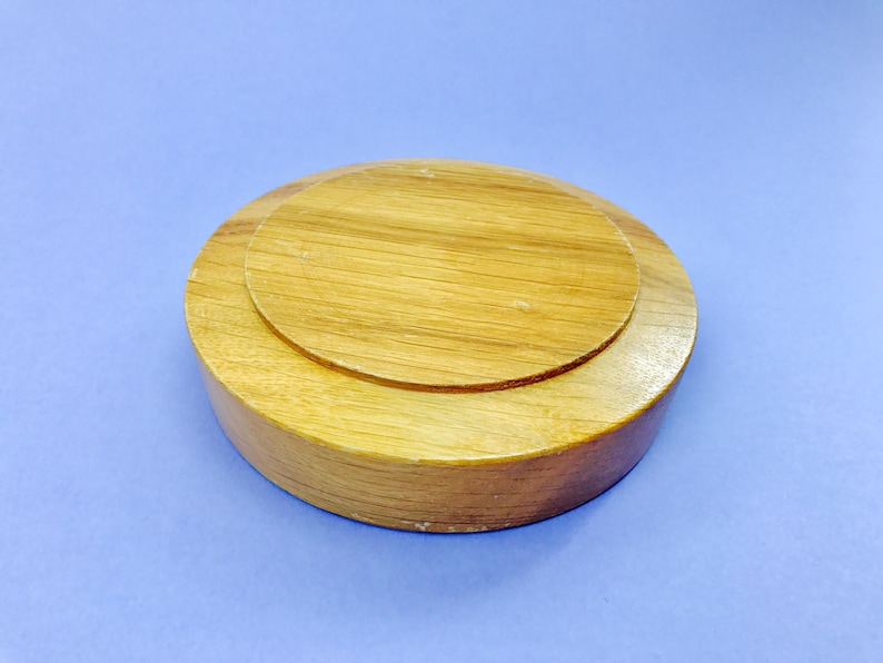 Wooden serving tray image 4