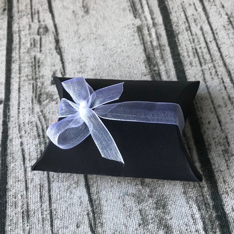 50x Black paper pillow boxes withe Paper Pillow Candy Chocolate Box (With