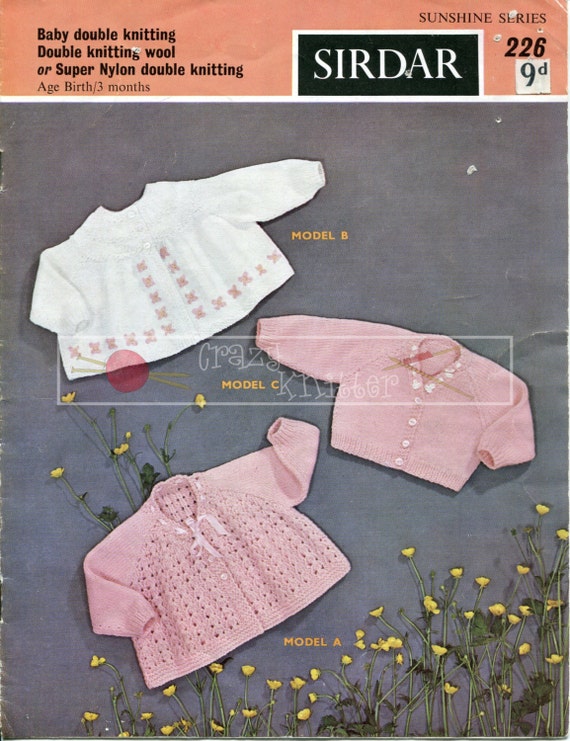 Vintage Baby Knitting Pattern Sirdar DK Matinee Coat 6//9 months