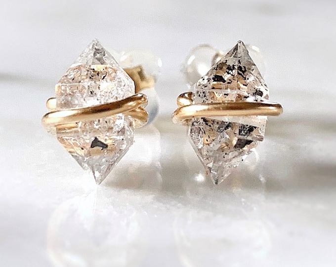 Herkimer Diamond Earrings, Herkimer Earrings, Raw Stud Earrings, Raw Stone Earrings, Crystal Earrings, Pakimer Diamond, Alt April Birthstone