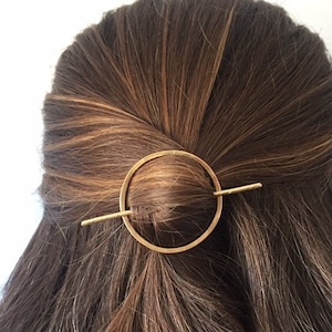 Open Circle Hair Clip, Circle Hair Barrette, Scarf Clip Slide, Copper Shawl Pin, Minimal Hair Pin, Minimalist Hair Accessories, Hair Slide image 1