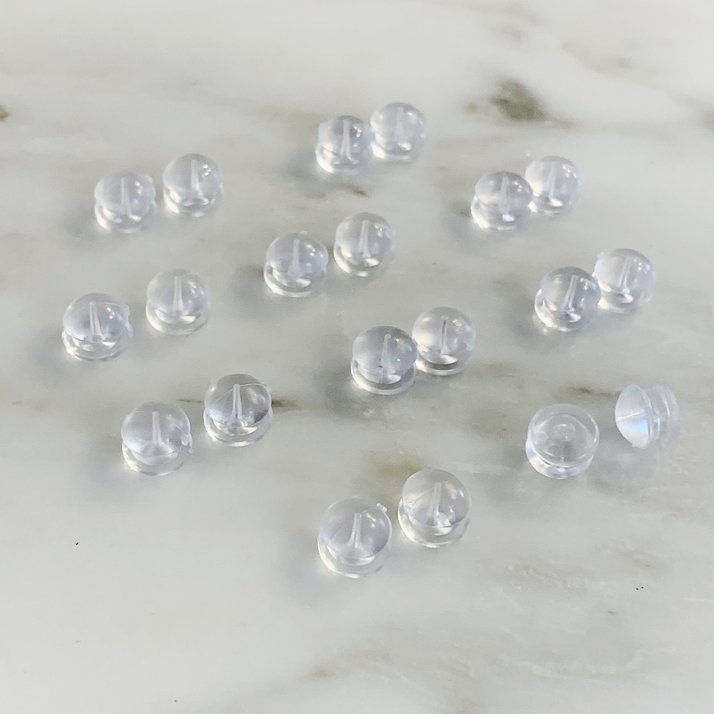  Clear Silicone Earring Backs - 20 Pcs / 10 Pairs Hypoallergenic  Secure Push-Back Earring Stoppers for Stud Earrings