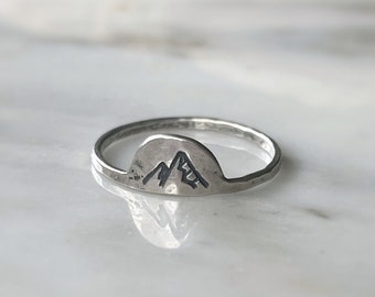 Silver Mountain Ring, Hand Stamped Ring, Mountain Range Ring, Mountain Jewelry, Outdoorsy Gift, Present for Hiker, Nature Ring, Hiker Gift