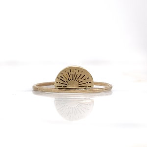 Sunrise Ring, Gold pinky ring, Sun Ring, Sunburst Ring, Gold Thumb ring, Sunset ring, brass ring Minimalist ring, boho jewelry, celestial