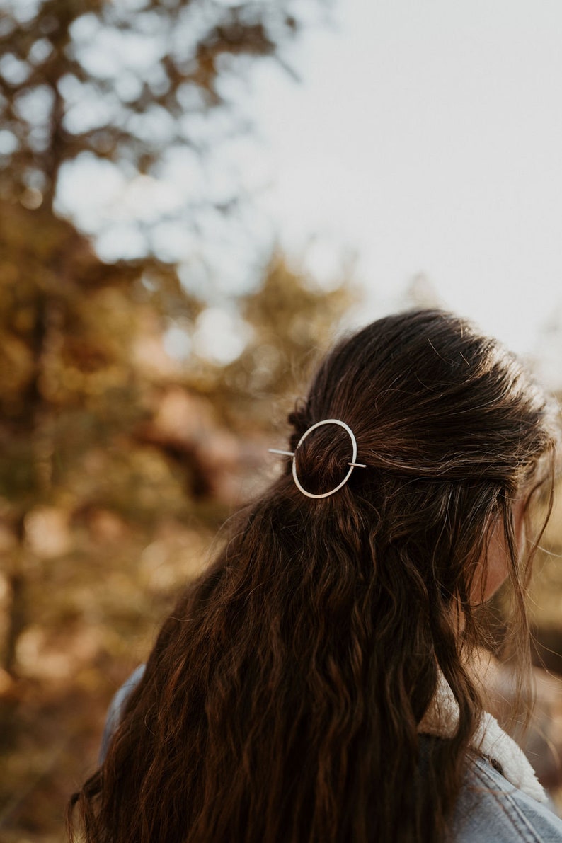 Open Circle Hair Clip, Circle Hair Barrette, Scarf Clip Slide, Copper Shawl Pin, Minimal Hair Pin, Minimalist Hair Accessories, Hair Slide image 8