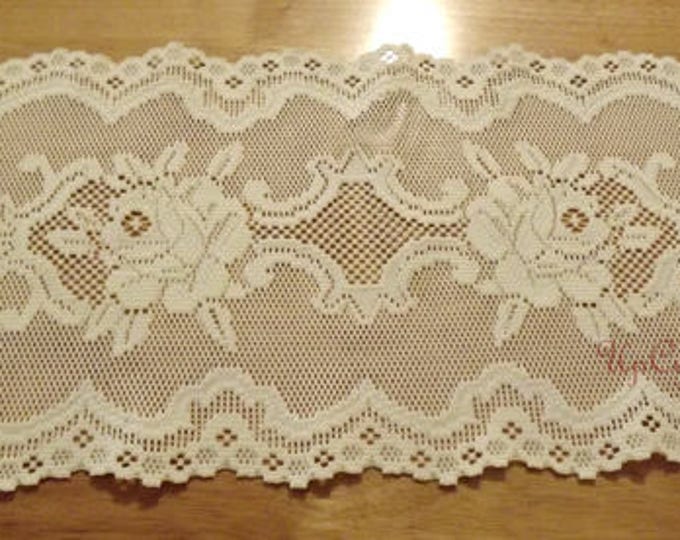 Vintage Lace Dresser Scarf Farmhouse Collection Shabby Chic
