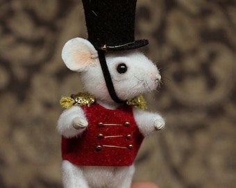 Mouse miniature Christmas art doll Interior Artist realistic animal Toy for doll Mice Gift For Her Nutcracker Soft toy