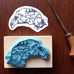 Tampon chat fou - tampon gravé à la main - décorations textiles, papier cadeau, scrapbooking - hand-carved stamp cats