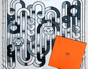 HERMÈS VIRGINIE JAMIN Mélodie Chromatique 100% Silk Scarf Foulard Abstract Graphic - Mint Condition !
