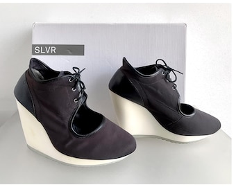 Vtg ADIDAS SLVR WEDGES High Heel Mary Jane Style Platform Pumps - Very Good Condition !