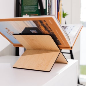 Acrylic Book Stand - Display stand, Open Book Display – Close To Home  Engravings