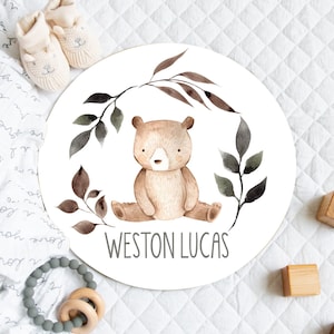 Woodland Bear Baby Name Sign, Baby Boy Name Announcement Sign, Personalized Round Wood Nursery Sign, Woodland Nursery, Bear Sign Nursery