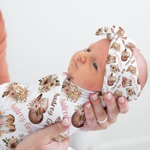 PERSONALIZED WESTERN BOHO Baby Girl Floral Swaddle Set, Floral Girl Boho Swaddle Blanket, Baby Tie Knot Headband, Cowgirl Baby Name Swaddle