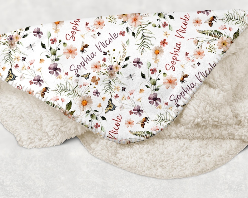 WILDFLOWER BABY BLANKET Personalized Baby Girl Wildflower Blanket, Toddler Girl Wildflower Name Blanket Wild Flower Nursery Baby Shower Gift immagine 3
