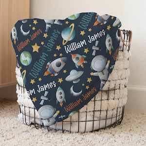 OUTER SPACE BABY Name Blanket, Baby Boy Space Astronaut Blanket, Earth Planets Rocket Blanket, Personalized Baby Blanket Space Earth Stars
